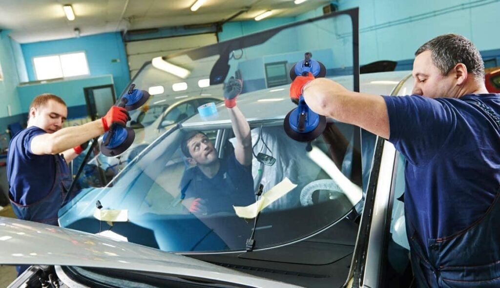 What are the Benefits of Autoglass Repair Service?